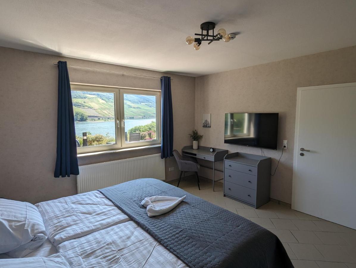 Ferienwohnung Rheinperle Niederheimbach Bagian luar foto